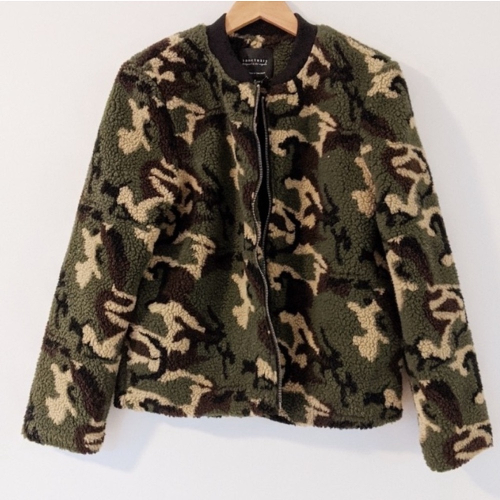 New SANCTUARY x Anthropologie Faux Shearling Teddy Full Zip Bomber Jacket Size M - Picture 3 of 5